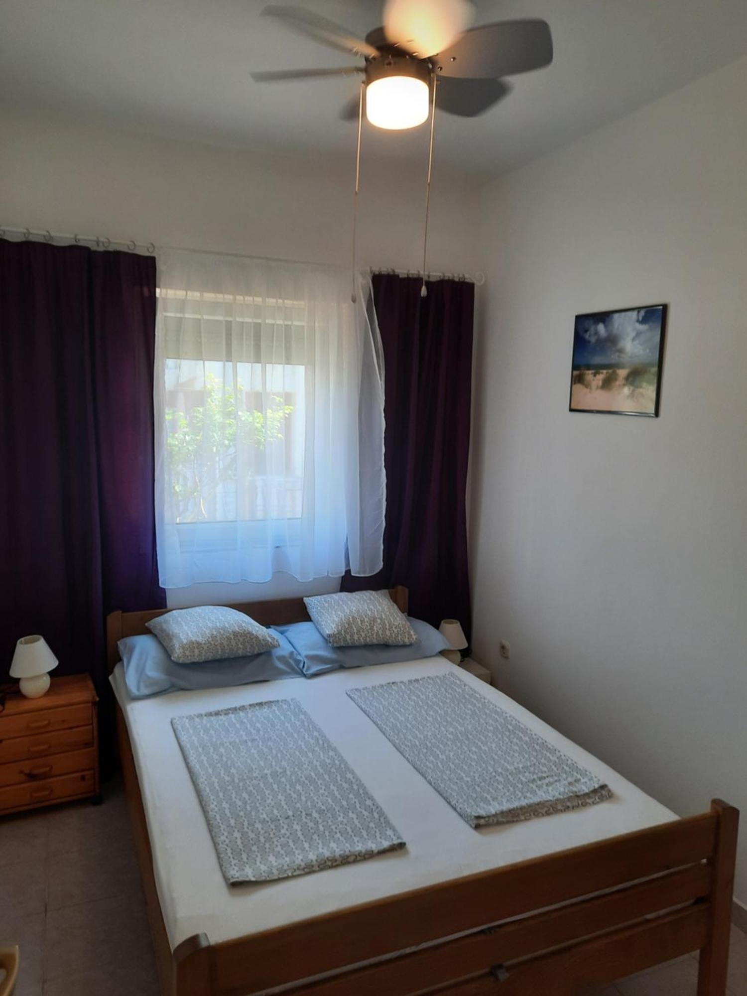 Apartments Matkovic Vir Room photo
